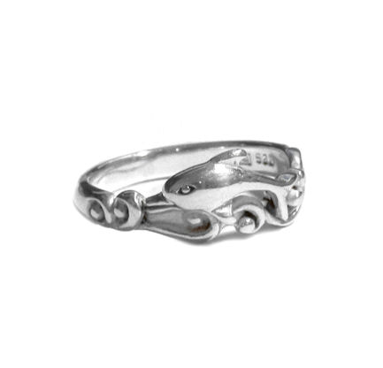 Dolphin Ring - Click Image to Close